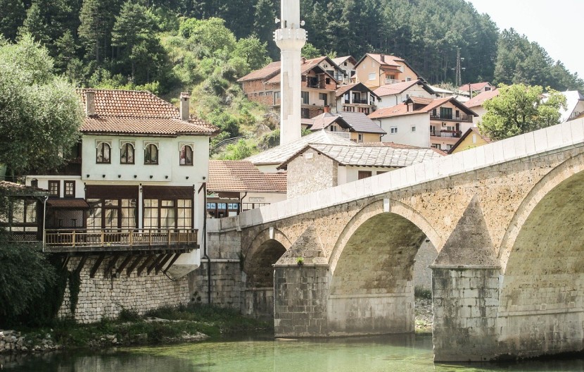 Konjic above Jablanica copy